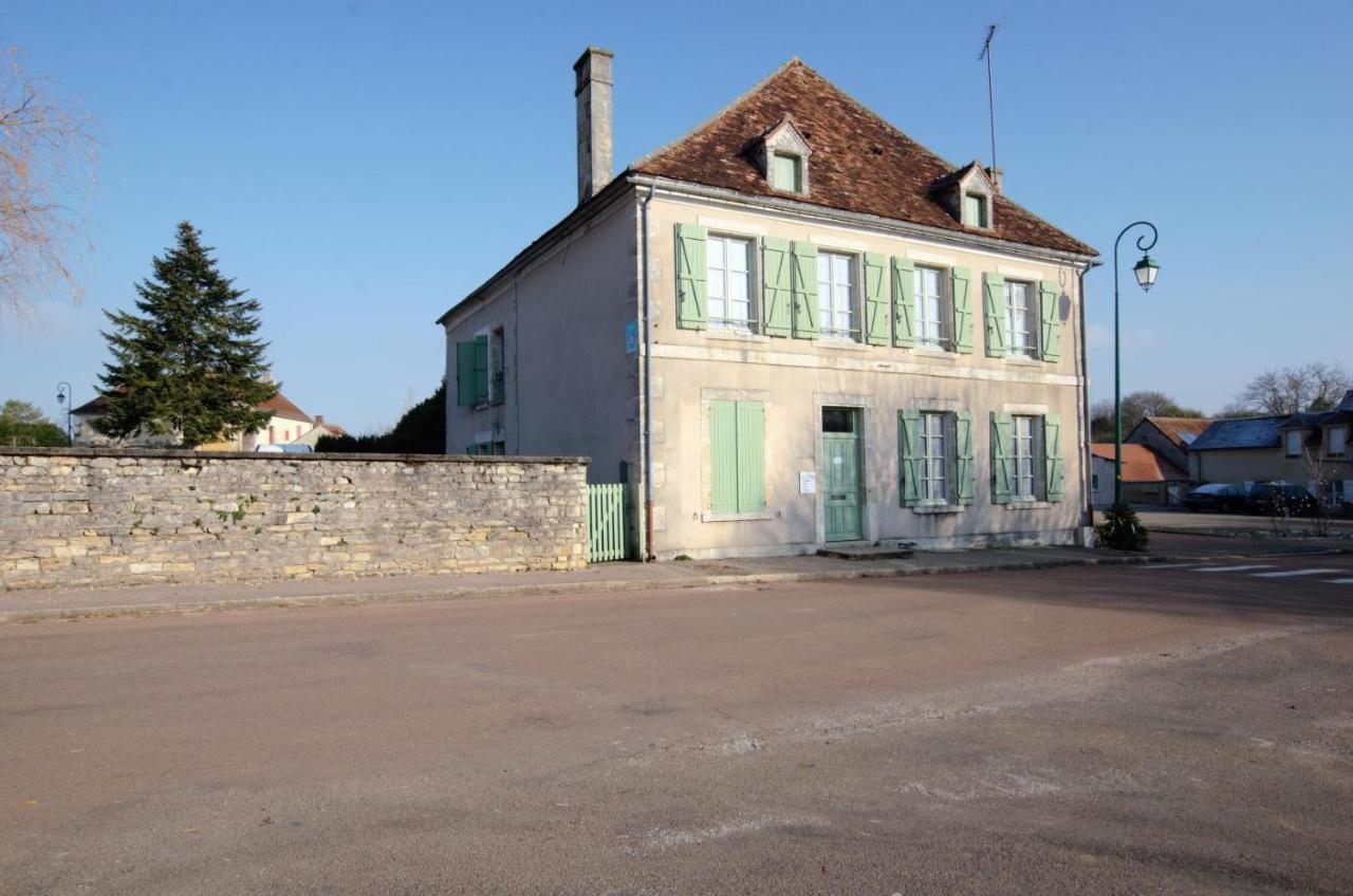 Gite Communal 149 Sainpuits エクステリア 写真