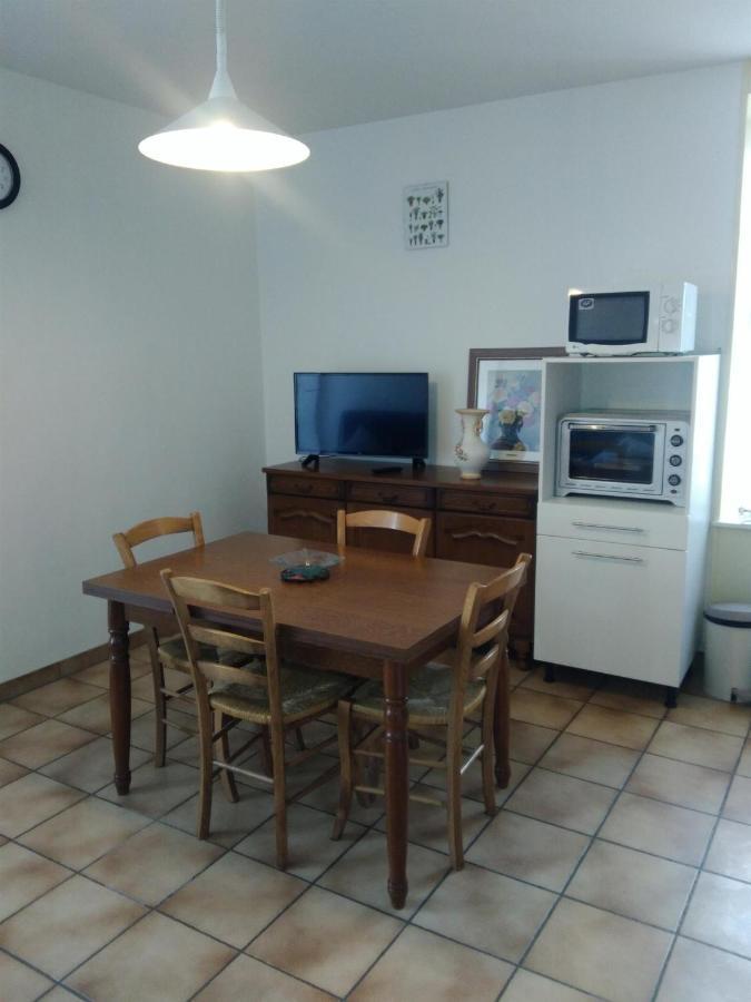 Gite Communal 149 Sainpuits エクステリア 写真